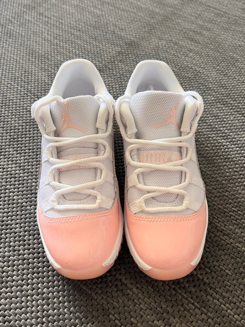 Jordan Kids Low-Top Sneakers in White and Light Pink